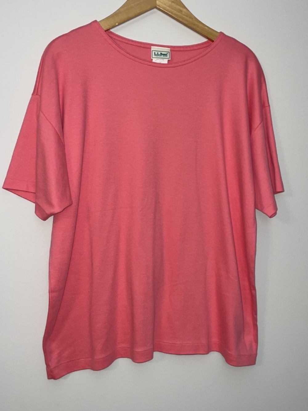 L.L. Bean T Shirt XL Women's Bubblegum Pink 100% Cotton Vtg